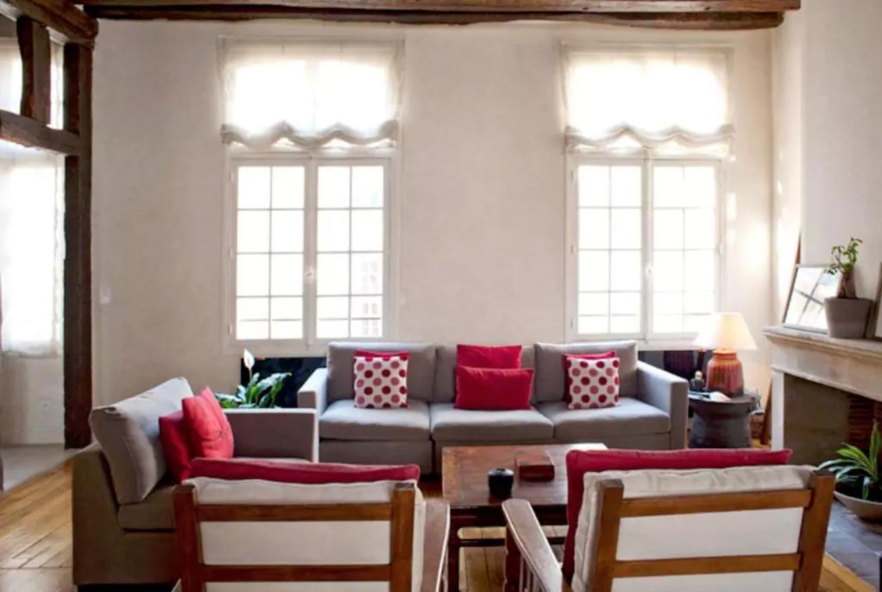 Charming Cosy Triplex In Trendy Marais Paris Exterior foto